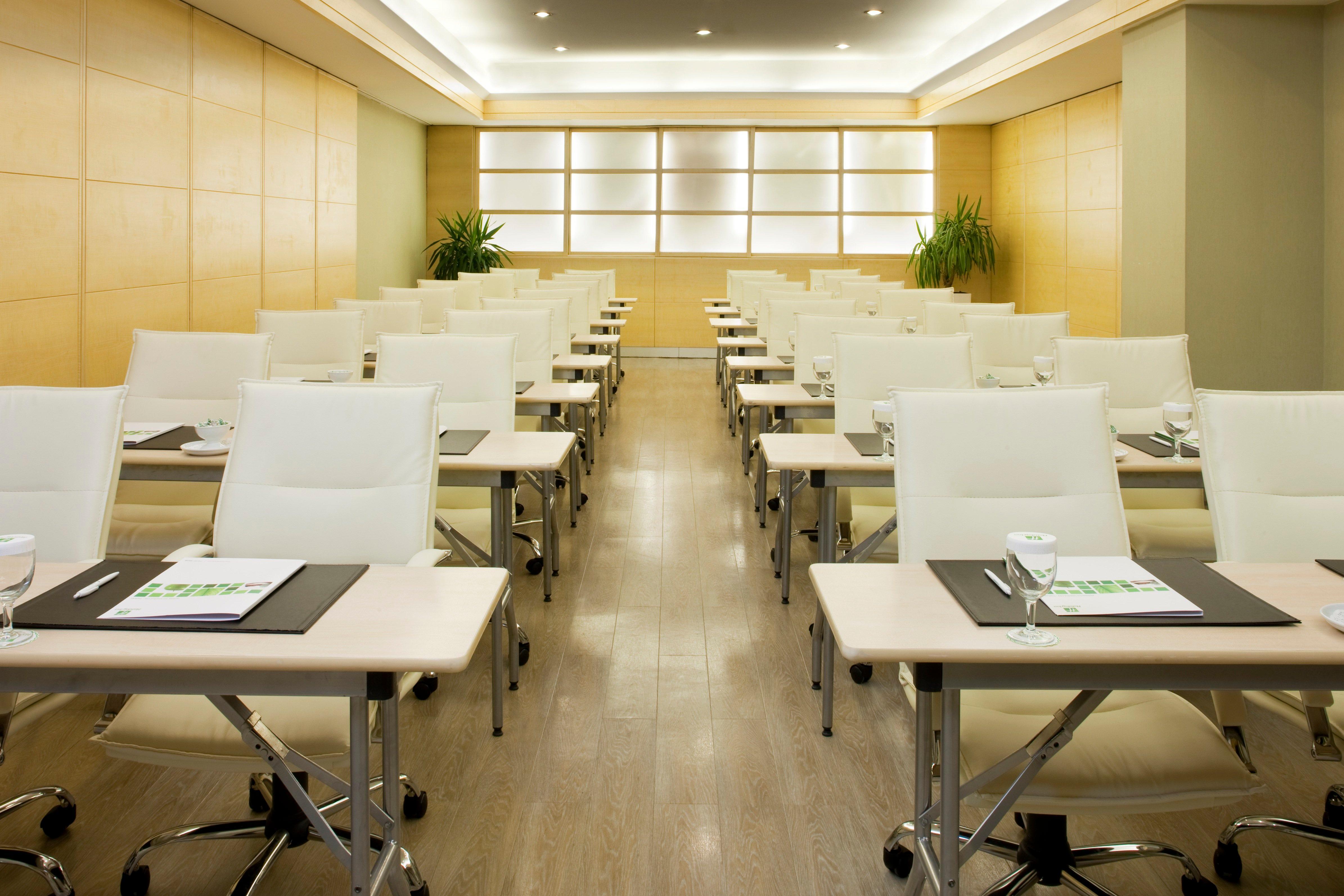 Holiday Inn Istanbul City By Ihg Fasilitas foto Classroom