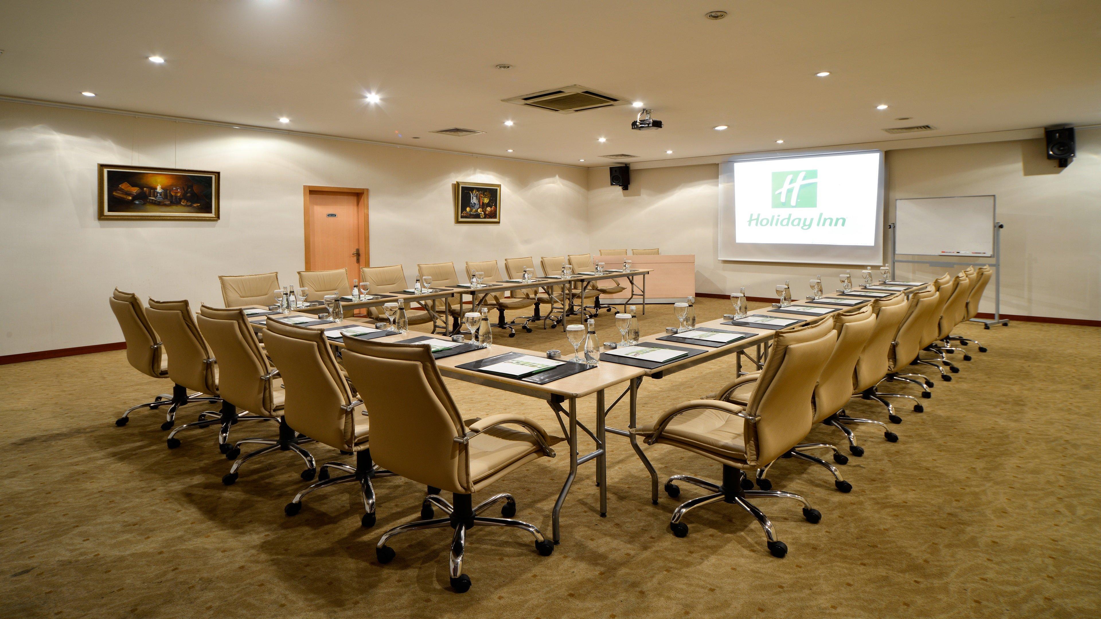 Holiday Inn Istanbul City By Ihg Bagian luar foto Meeting room