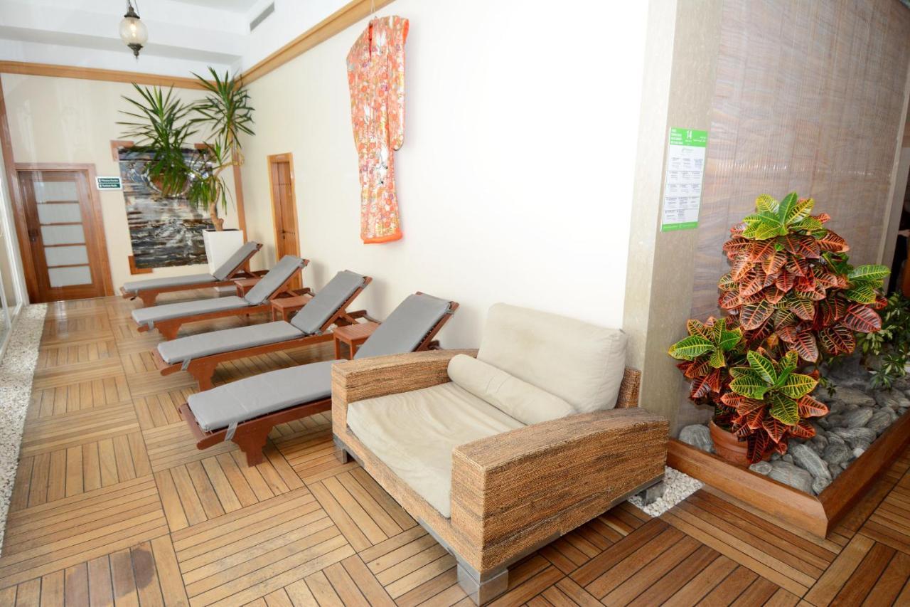 Holiday Inn Istanbul City By Ihg Bagian luar foto The spa at the Grand Hotel